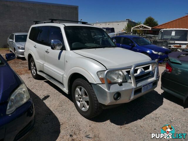 2005 Mitsubishi Pajero Exceed