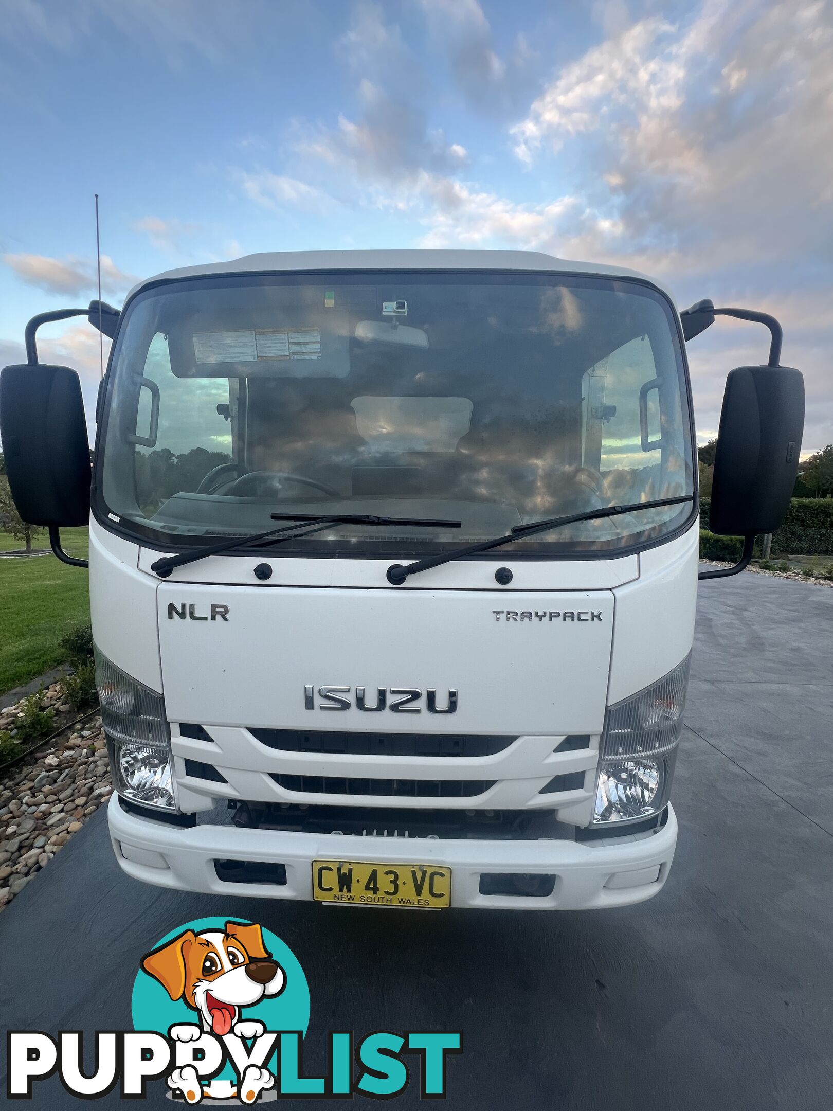 Fully Serviced Isuzu NLR – Gel-Insulated &amp; Cool Room-Ready!