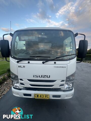Fully Serviced Isuzu NLR – Gel-Insulated &amp; Cool Room-Ready!