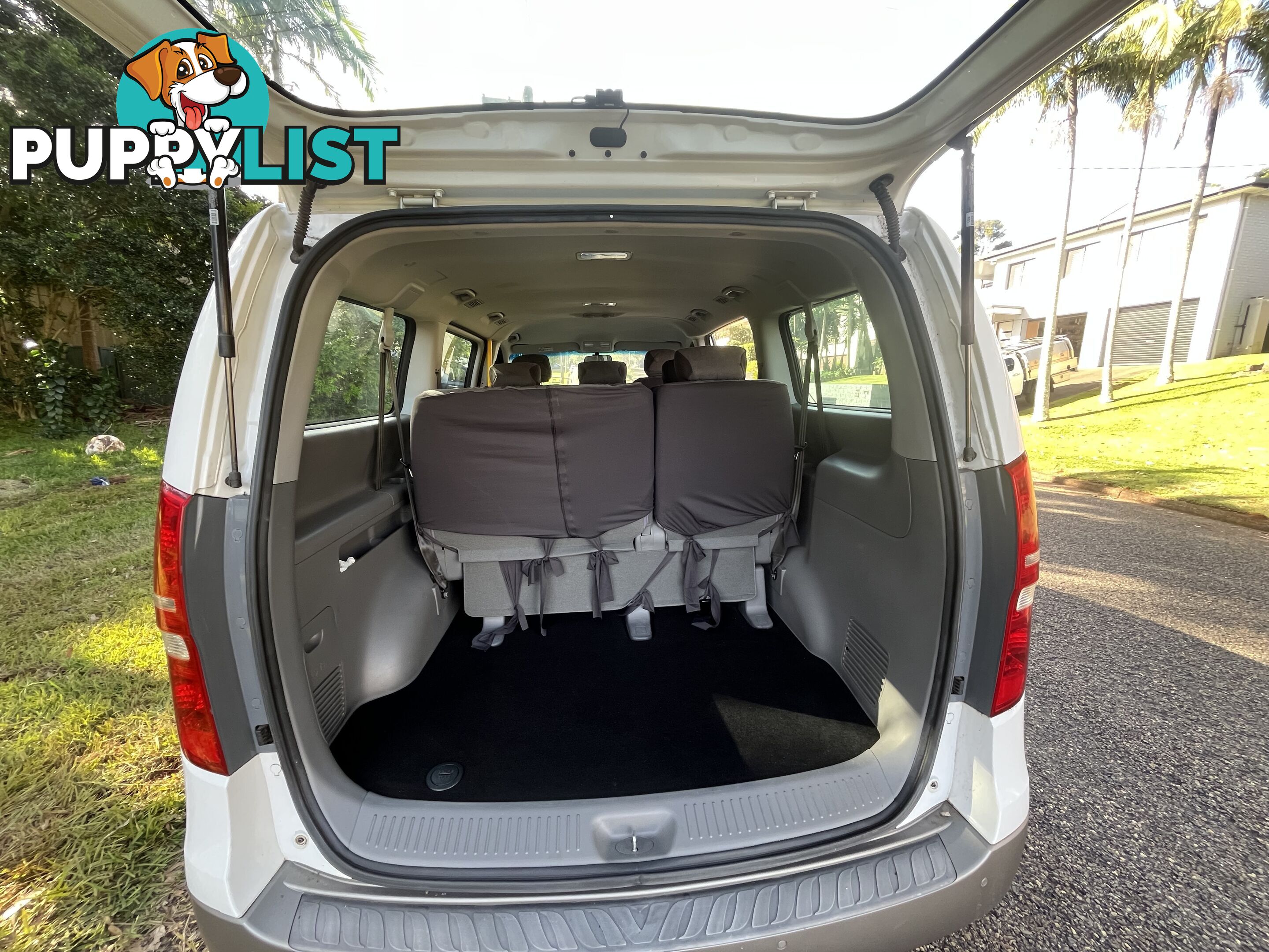 2017 Hyundai iMax UNSPECIFIED UNSPECIFIED Van Automatic