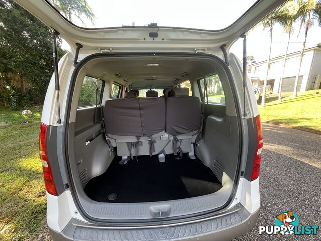 2017 Hyundai iMax UNSPECIFIED UNSPECIFIED Van Automatic