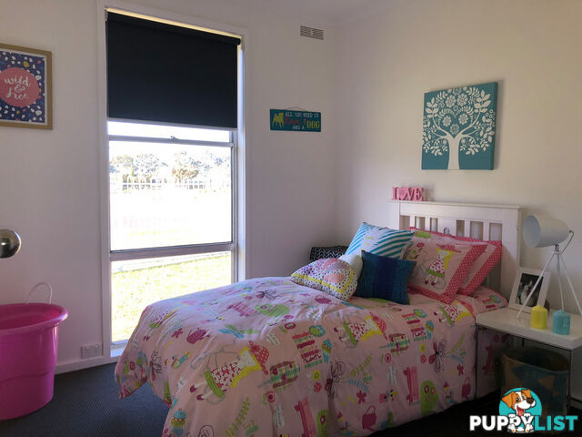 12 Munro Street MAFFRA VIC 3860