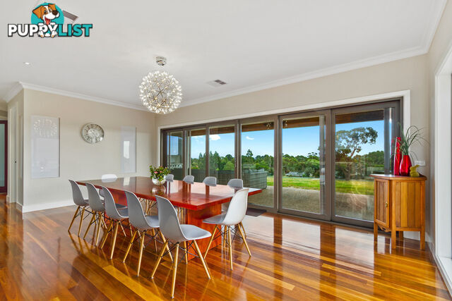 22 William Court LONGFORD VIC 3851