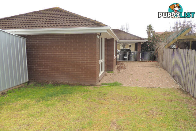 6 Leahe Close SALE VIC 3850