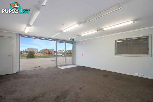 2/10 Wade Court SALE VIC 3850