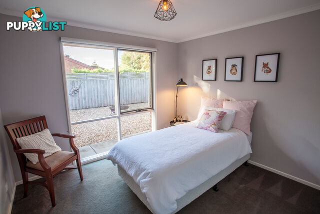 16 Yvette Close SALE VIC 3850