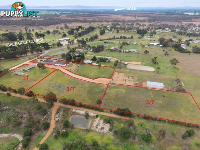 3/7 Boggy Creek Road LONGFORD VIC 3851