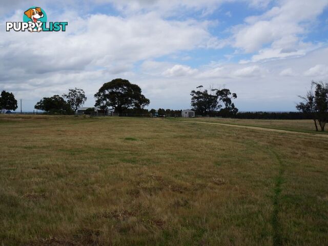 729 Longford - Loch Sport Road DUTSON VIC 3851