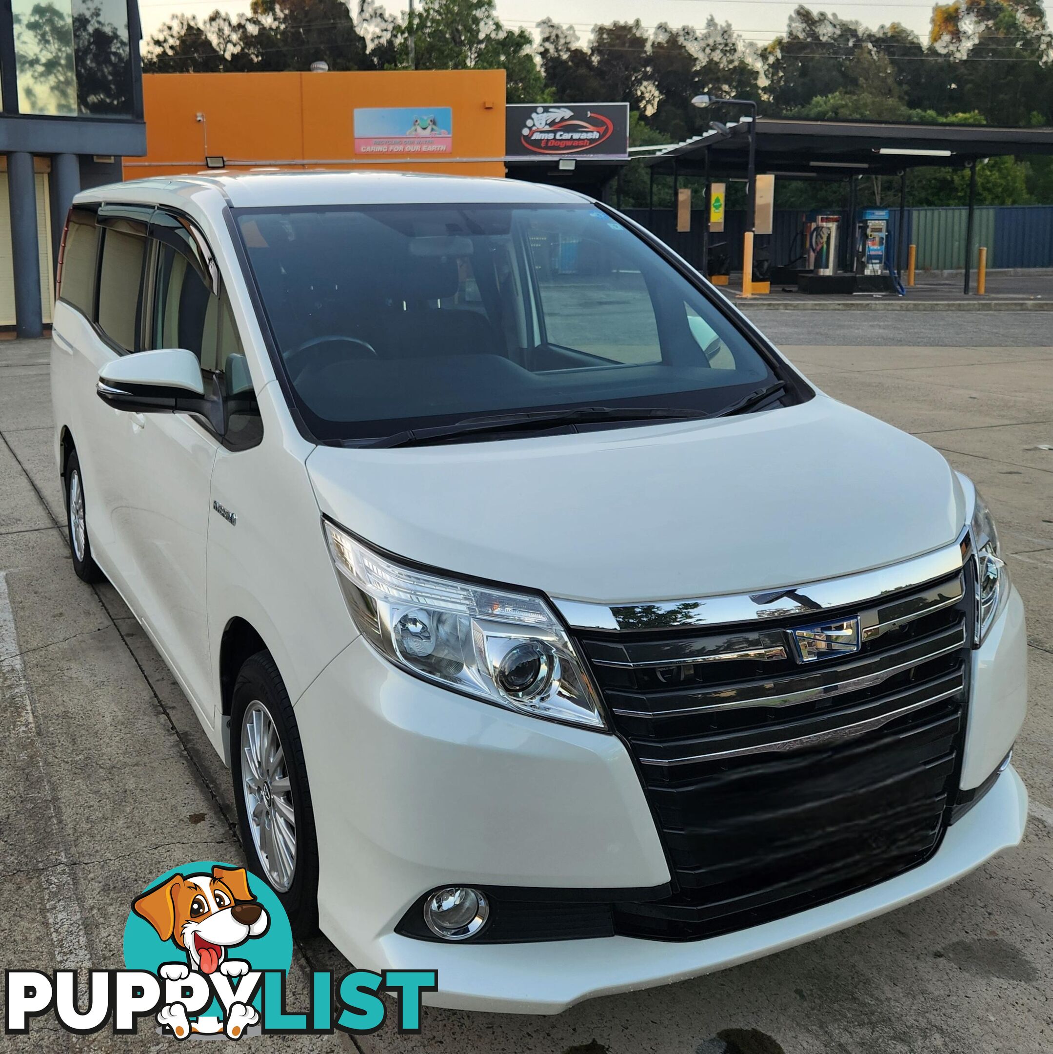 2015 Toyota Noah ZWR80 G Van Automatic