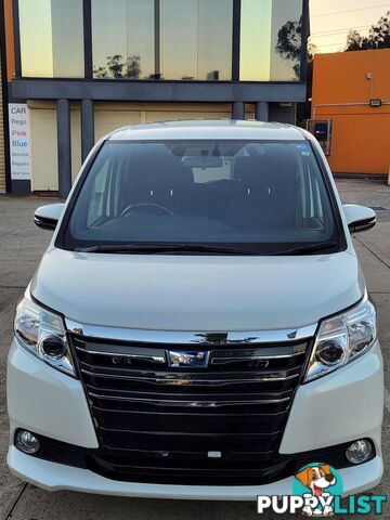 2015 Toyota Noah ZWR80 G Van Automatic