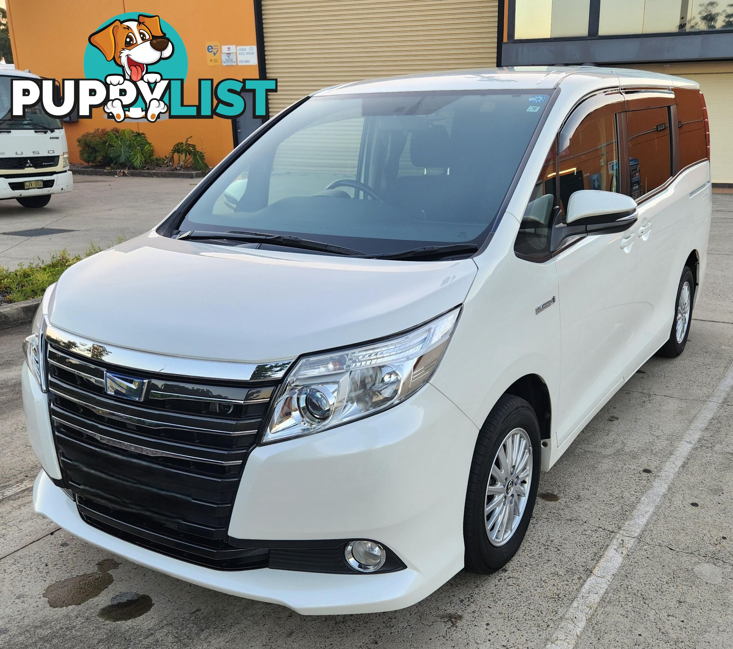 2015 Toyota Noah ZWR80 G Van Automatic