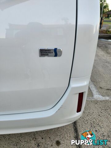 2015 Toyota Noah ZWR80 G Van Automatic