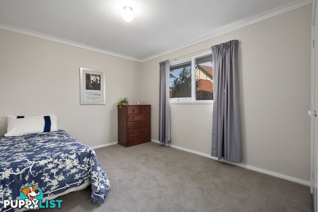 4 Glenmanor Close TEMPLESTOWE VIC 3106