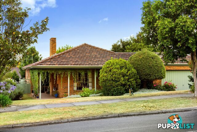 8 Santa Rosa Boulevard DONCASTER EAST VIC 3109