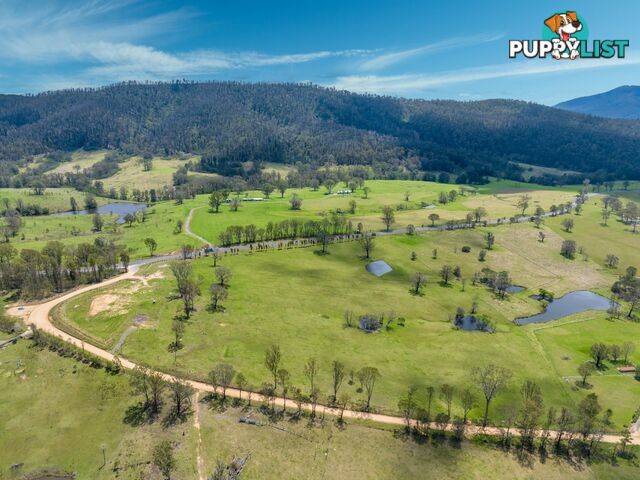 25 Barlows Road COBARGO NSW 2550