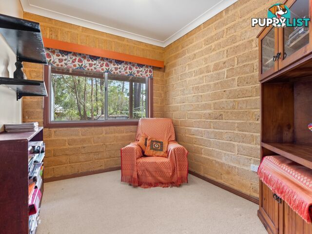 57 Strathmore Crescent KALARU NSW 2550