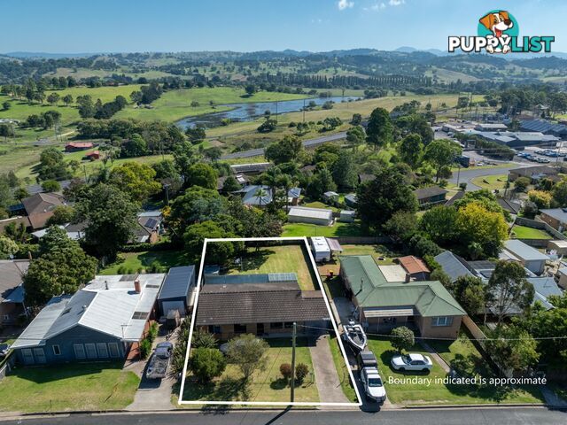 13 Mecklenberg Street BEGA NSW 2550