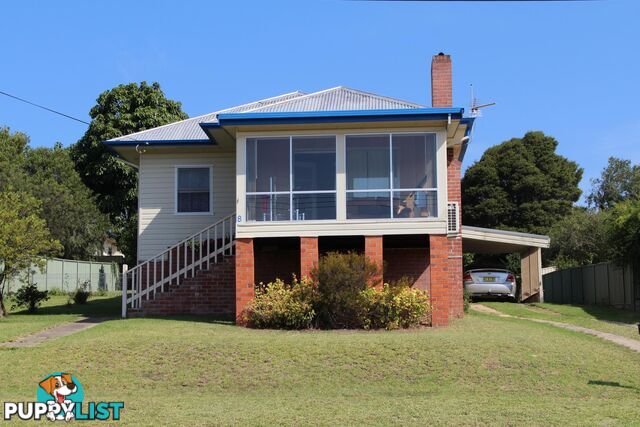 8 Gowing Avenue BEGA NSW 2550