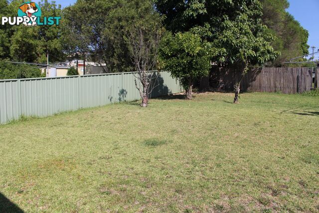 8 Gowing Avenue BEGA NSW 2550