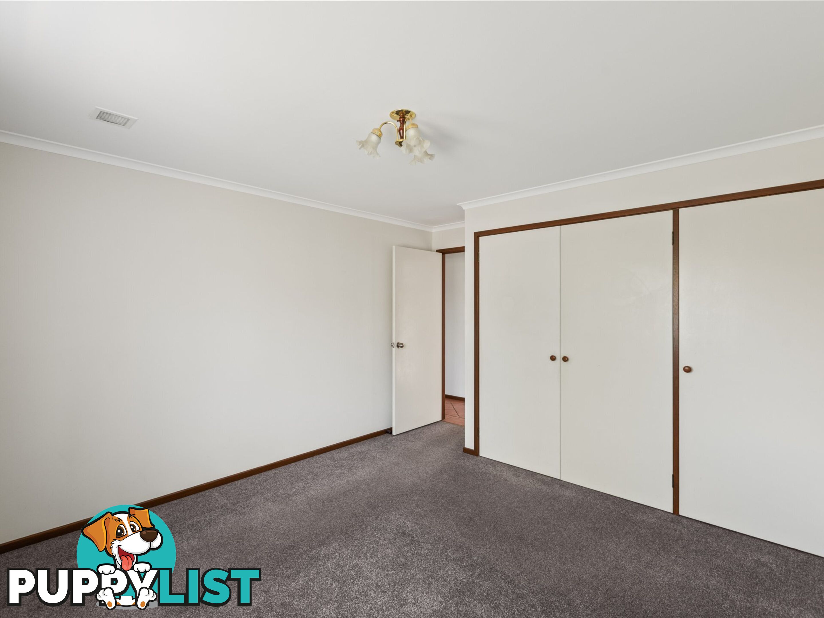 16 Laws Drive BEGA NSW 2550