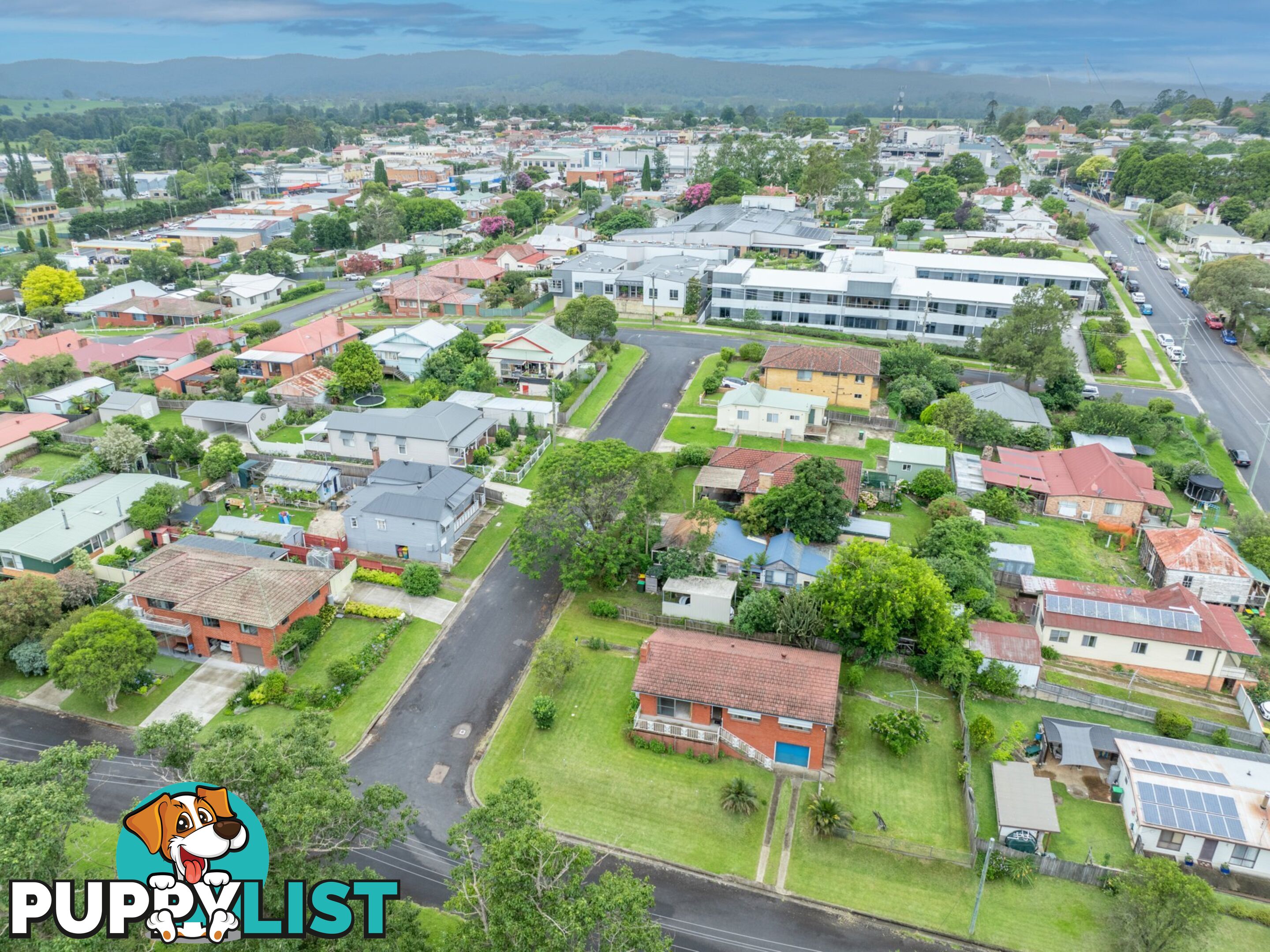 8 Walker Street BEGA NSW 2550