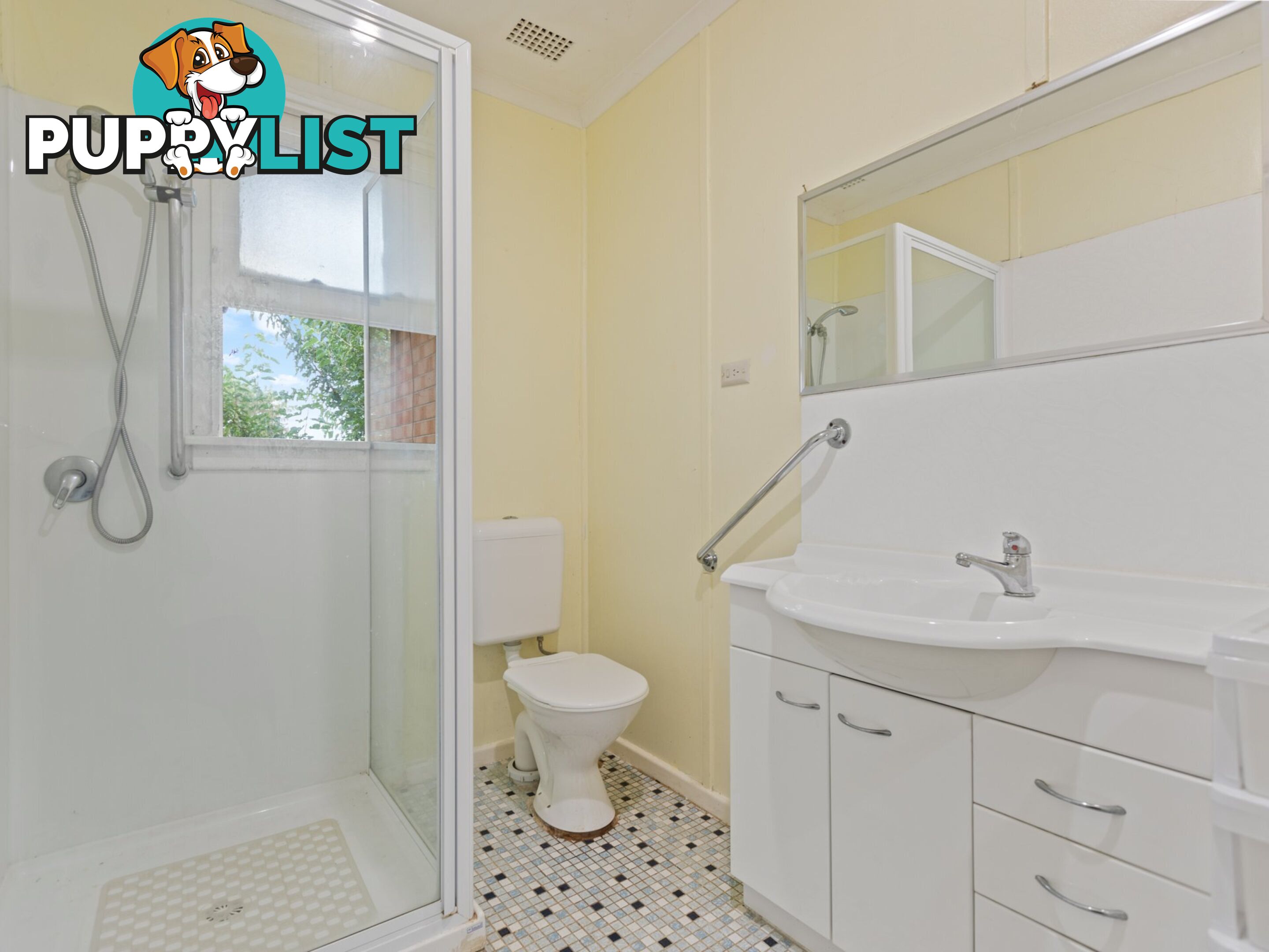 11 Dandar Road BEGA NSW 2550