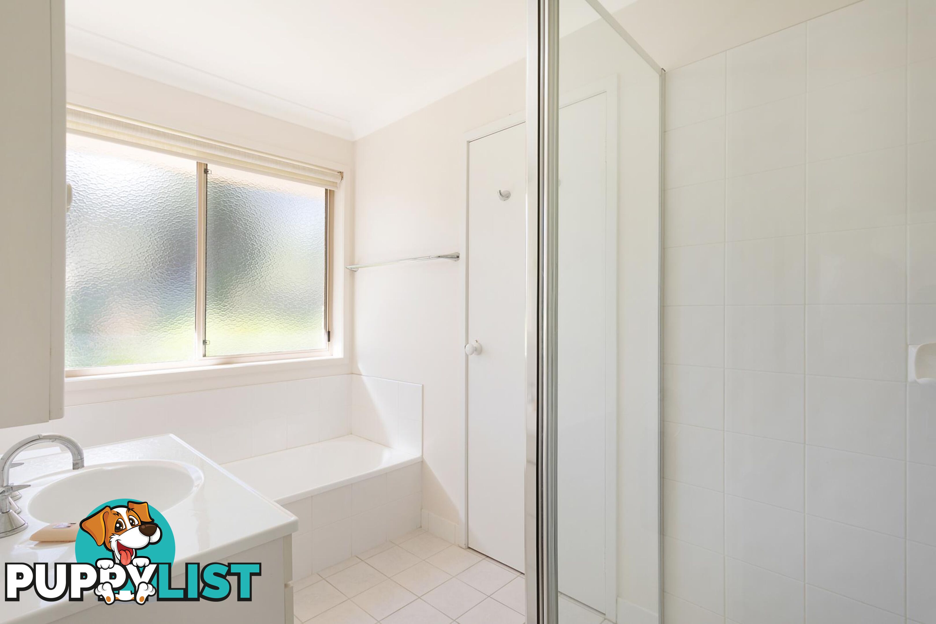 64 Strathmore Crescent KALARU NSW 2550