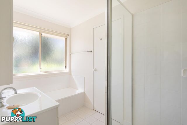 64 Strathmore Crescent KALARU NSW 2550