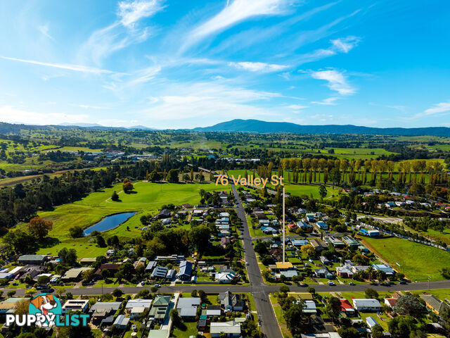 76 Valley Street BEGA NSW 2550