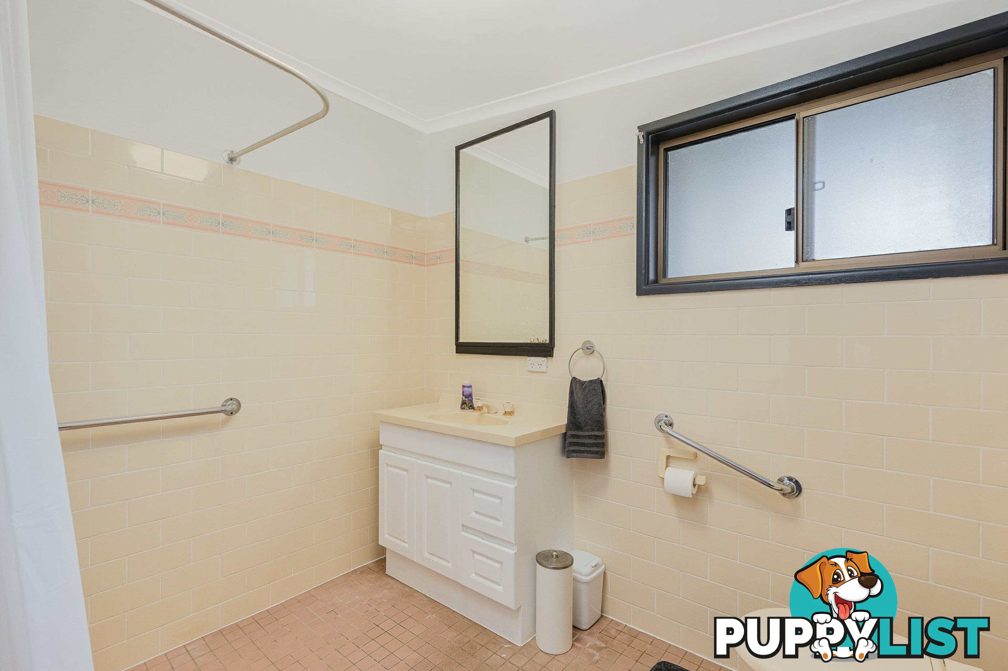 76 Valley Street BEGA NSW 2550
