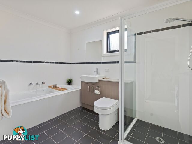 3/45C Andy Poole Drive TATHRA NSW 2550