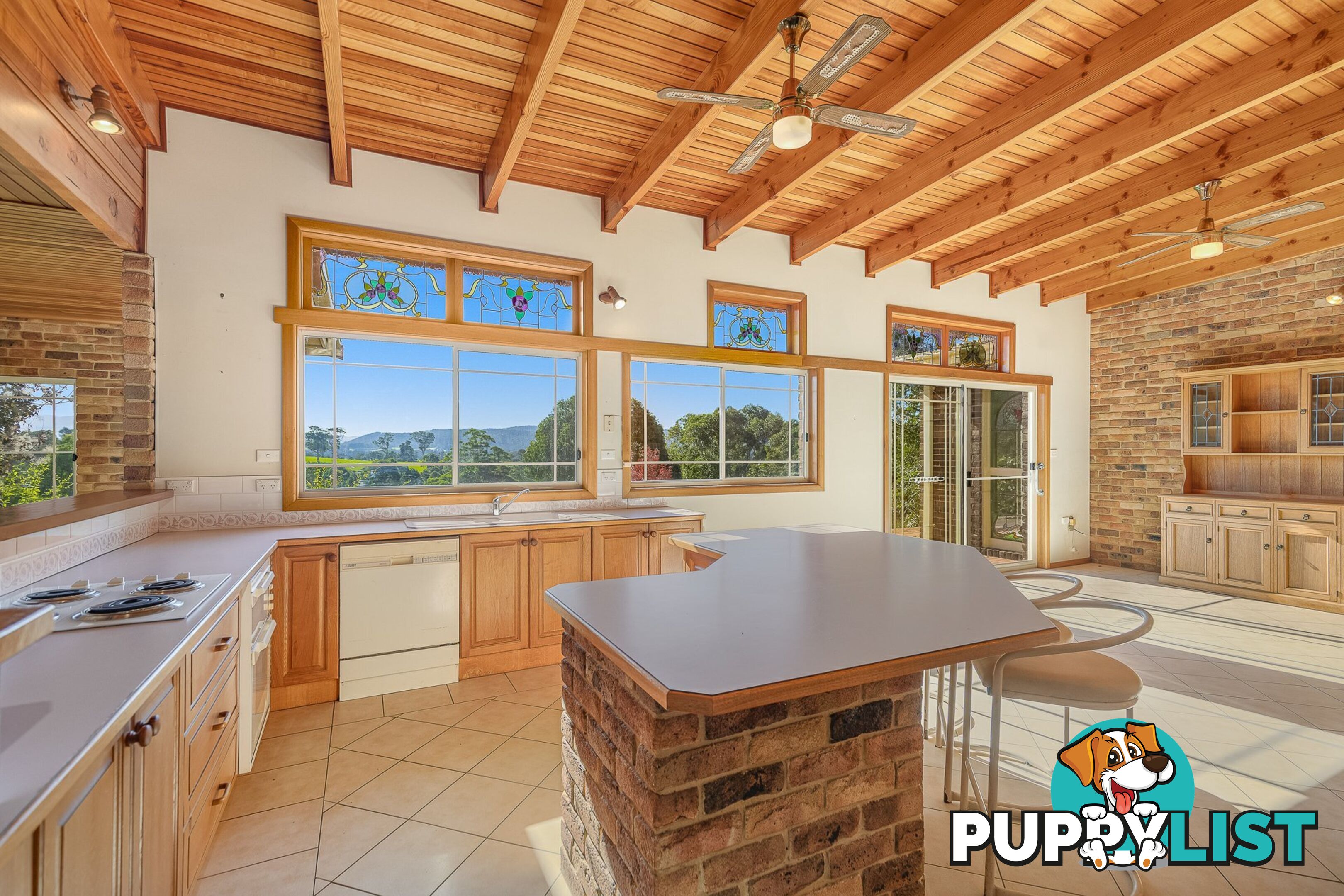 64 Narrawa Place BEGA NSW 2550
