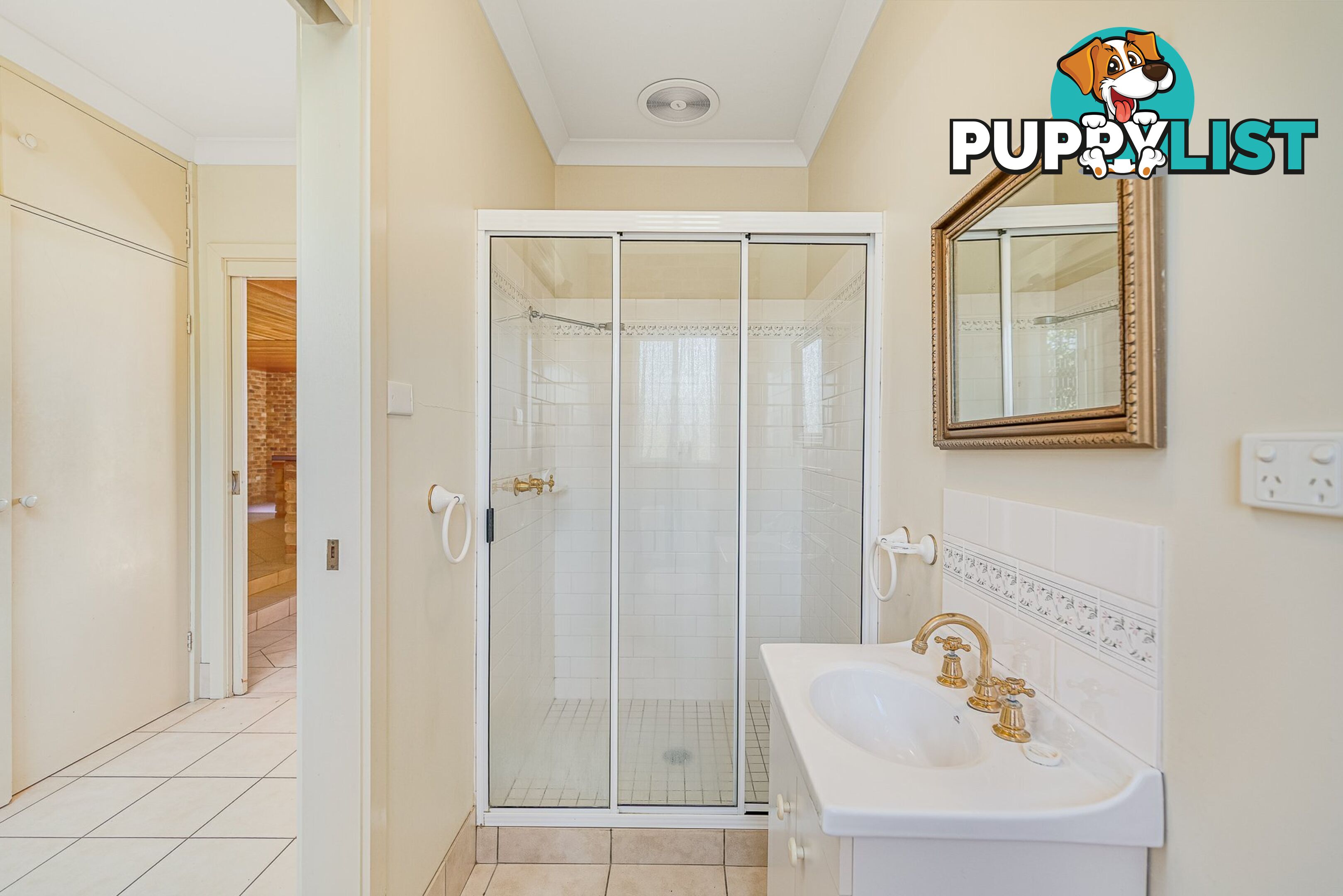 64 Narrawa Place BEGA NSW 2550