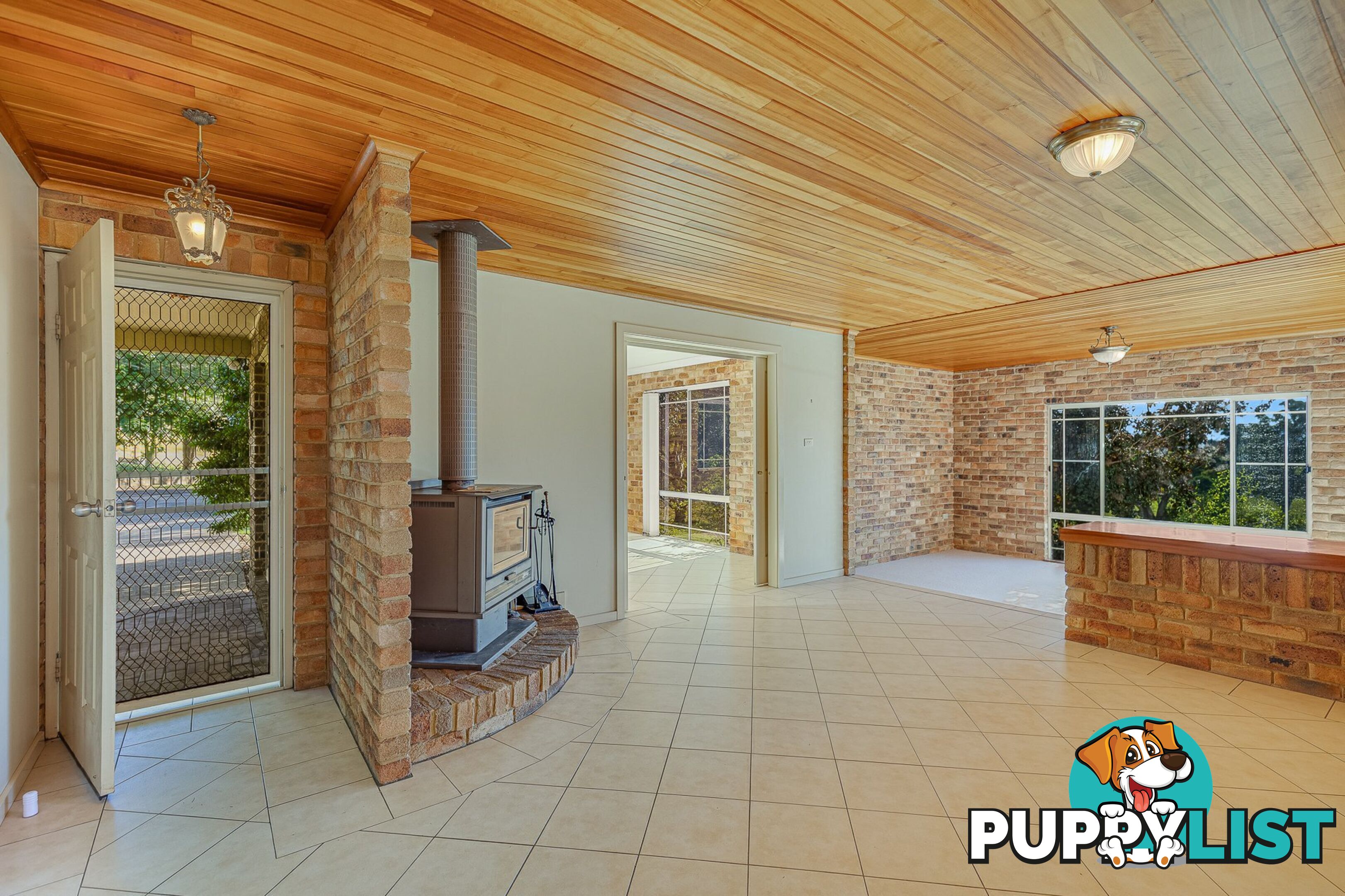 64 Narrawa Place BEGA NSW 2550