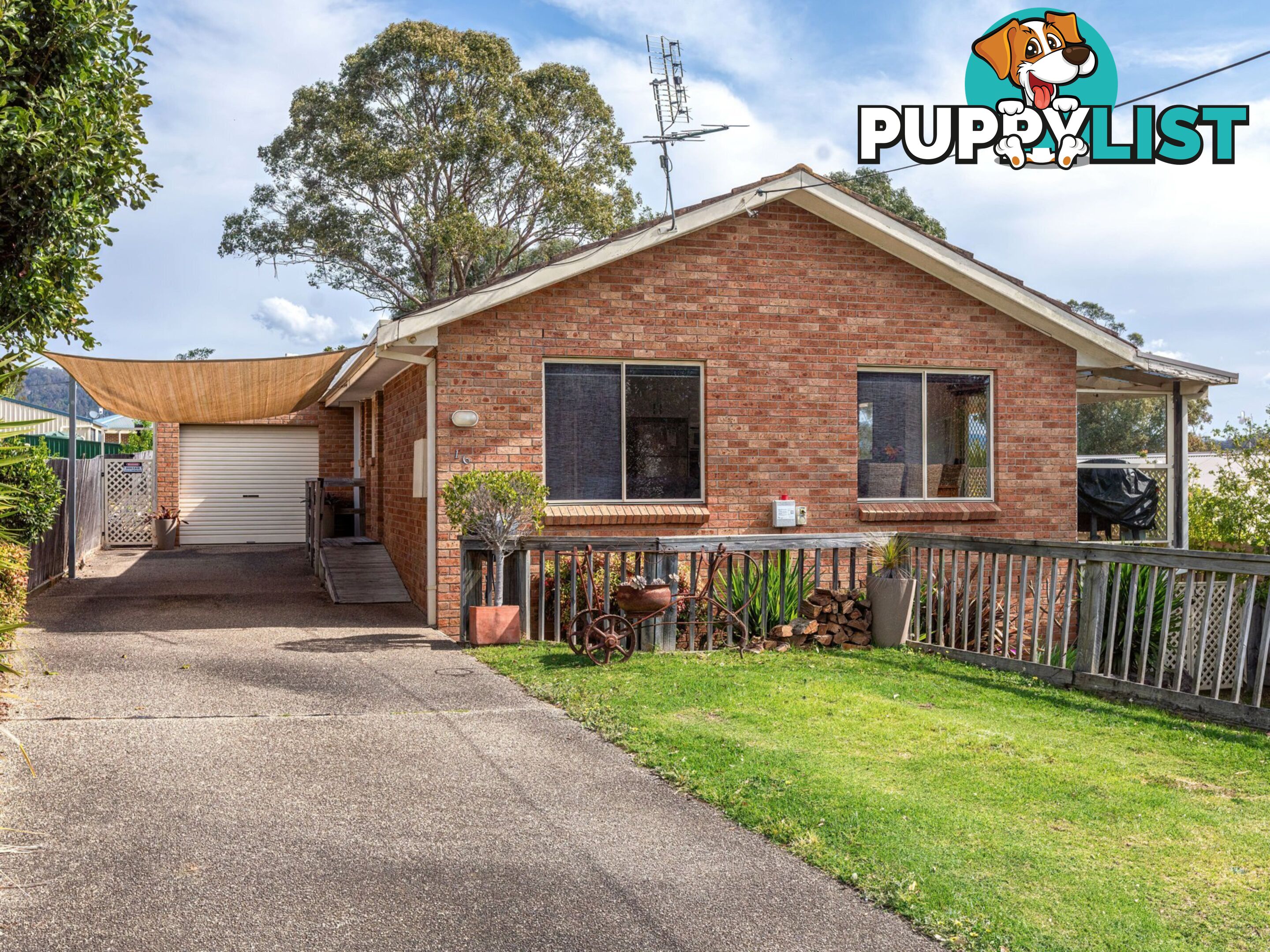 16 Clarke Street WOLUMLA NSW 2550