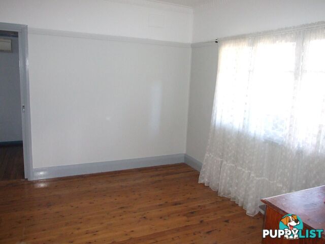 25 Carp Street BEGA NSW 2550