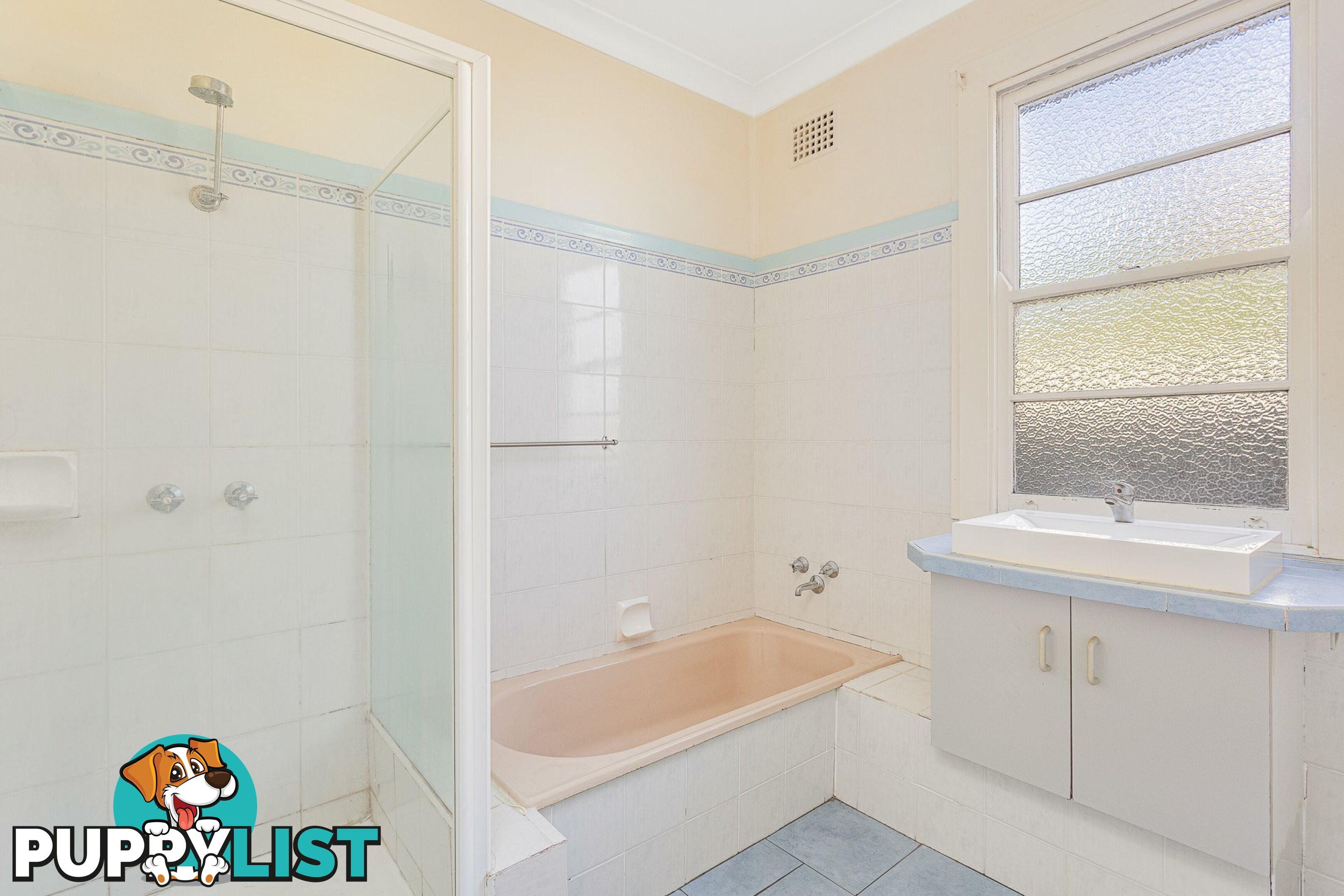 84 Upper Street BEGA NSW 2550