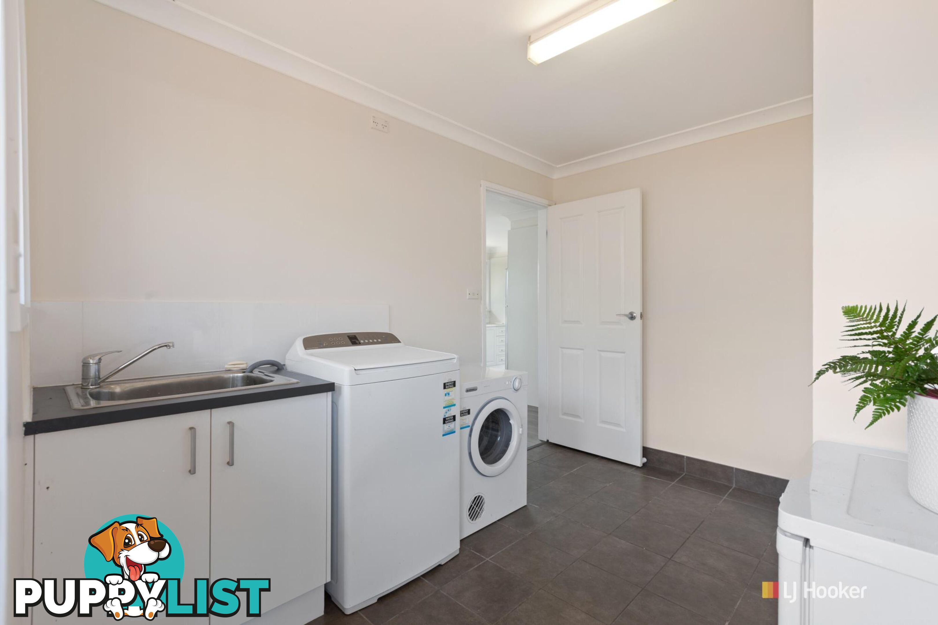 93 Lynjohn Drive BEGA NSW 2550