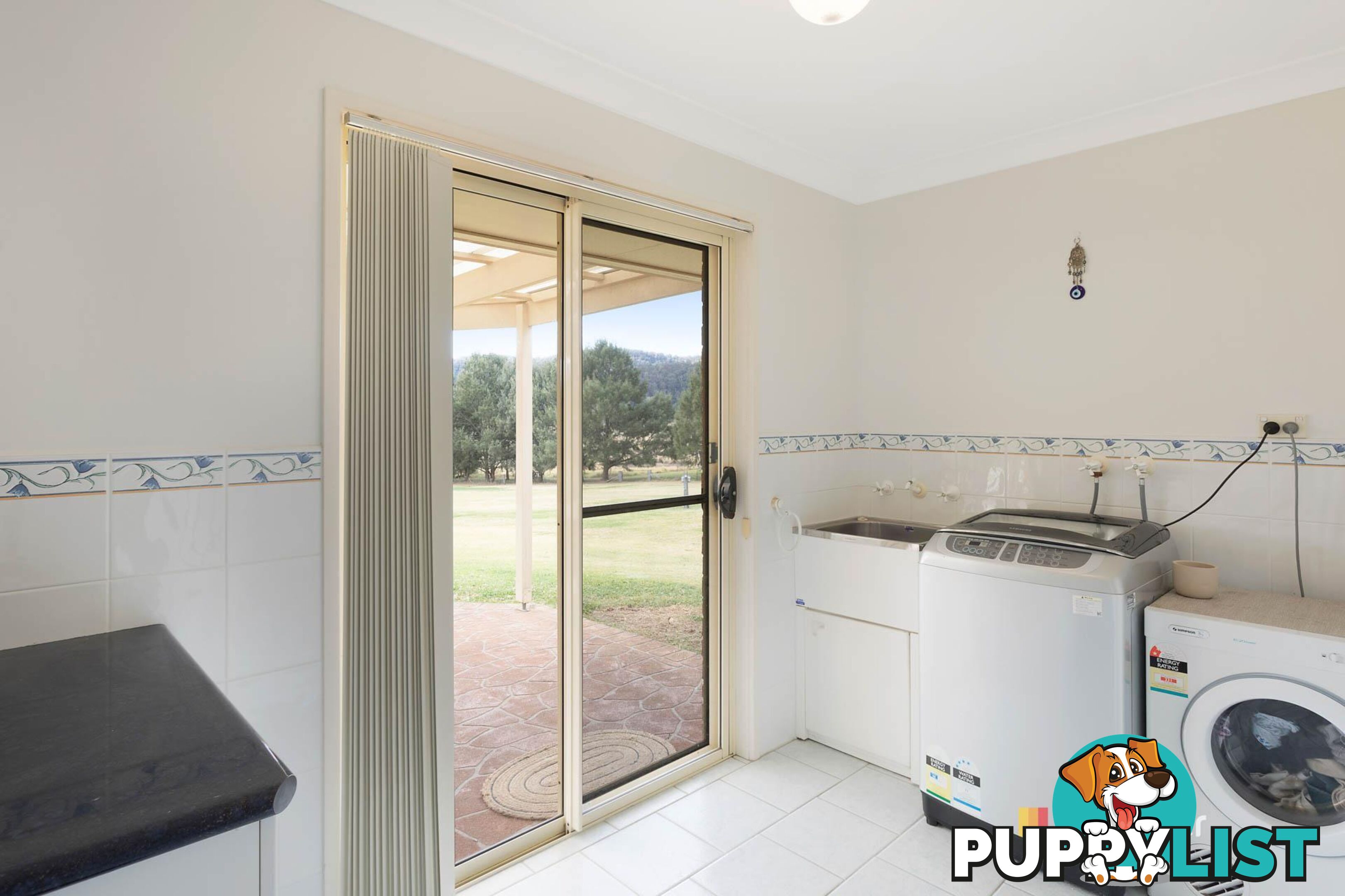 8 Cabarita Lane BEGA NSW 2550