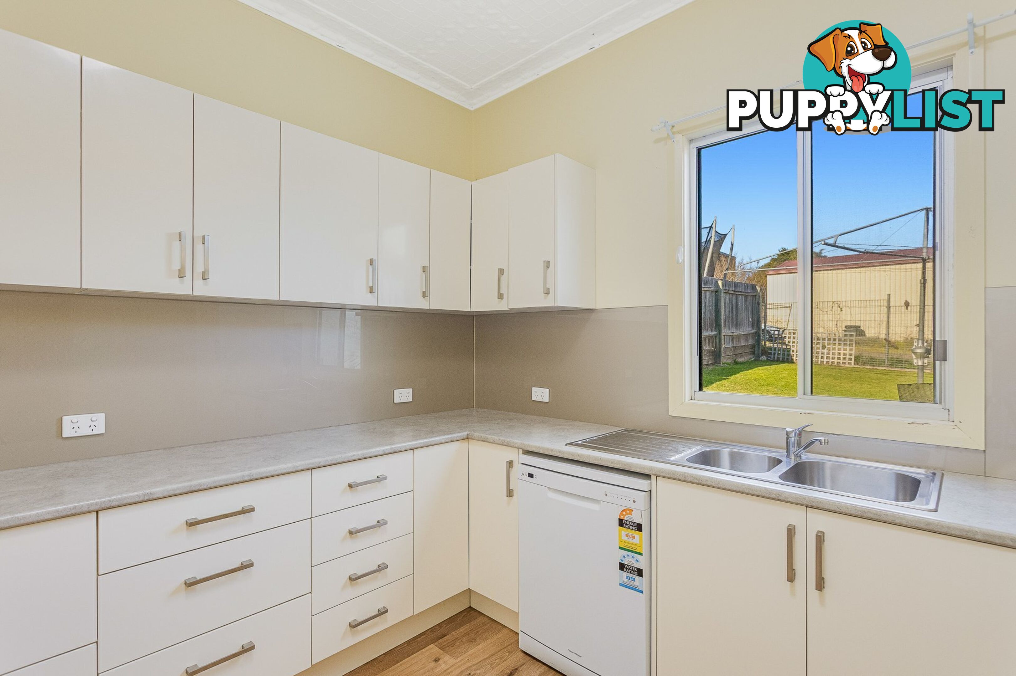90 Upper Street BEGA NSW 2550