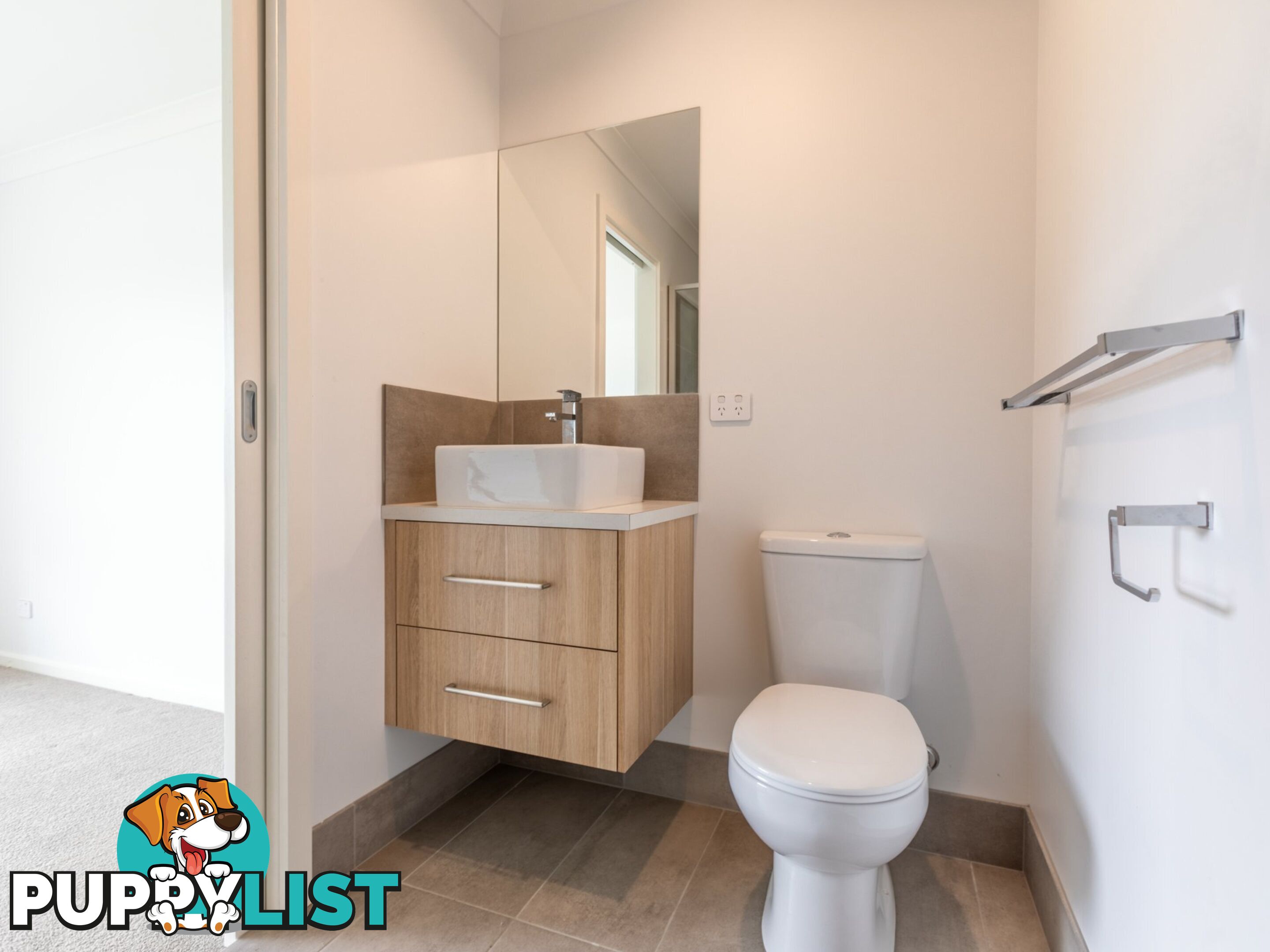 1/2 Kurrajong Crescent KALARU NSW 2550