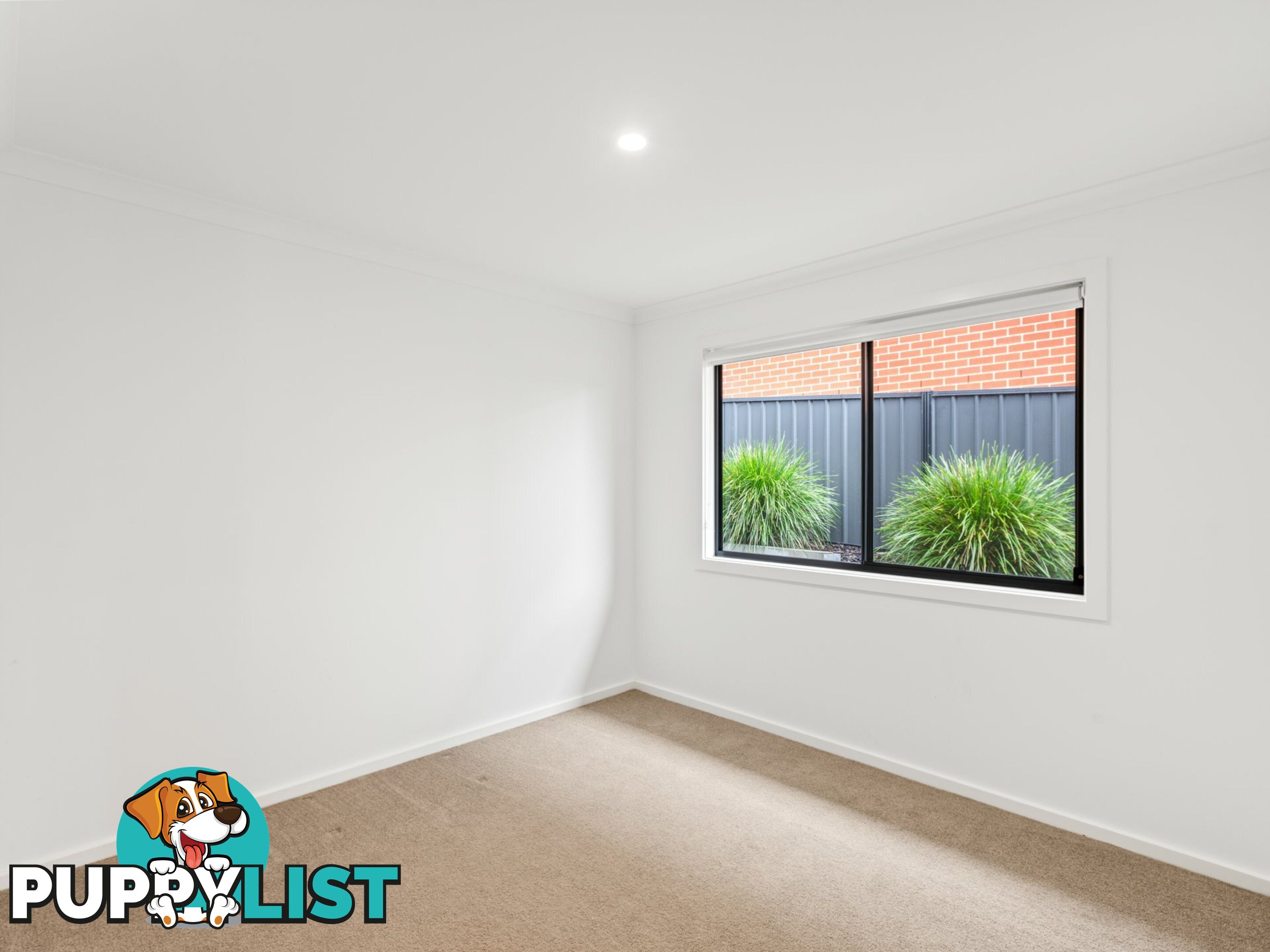 1/2 Kurrajong Crescent KALARU NSW 2550