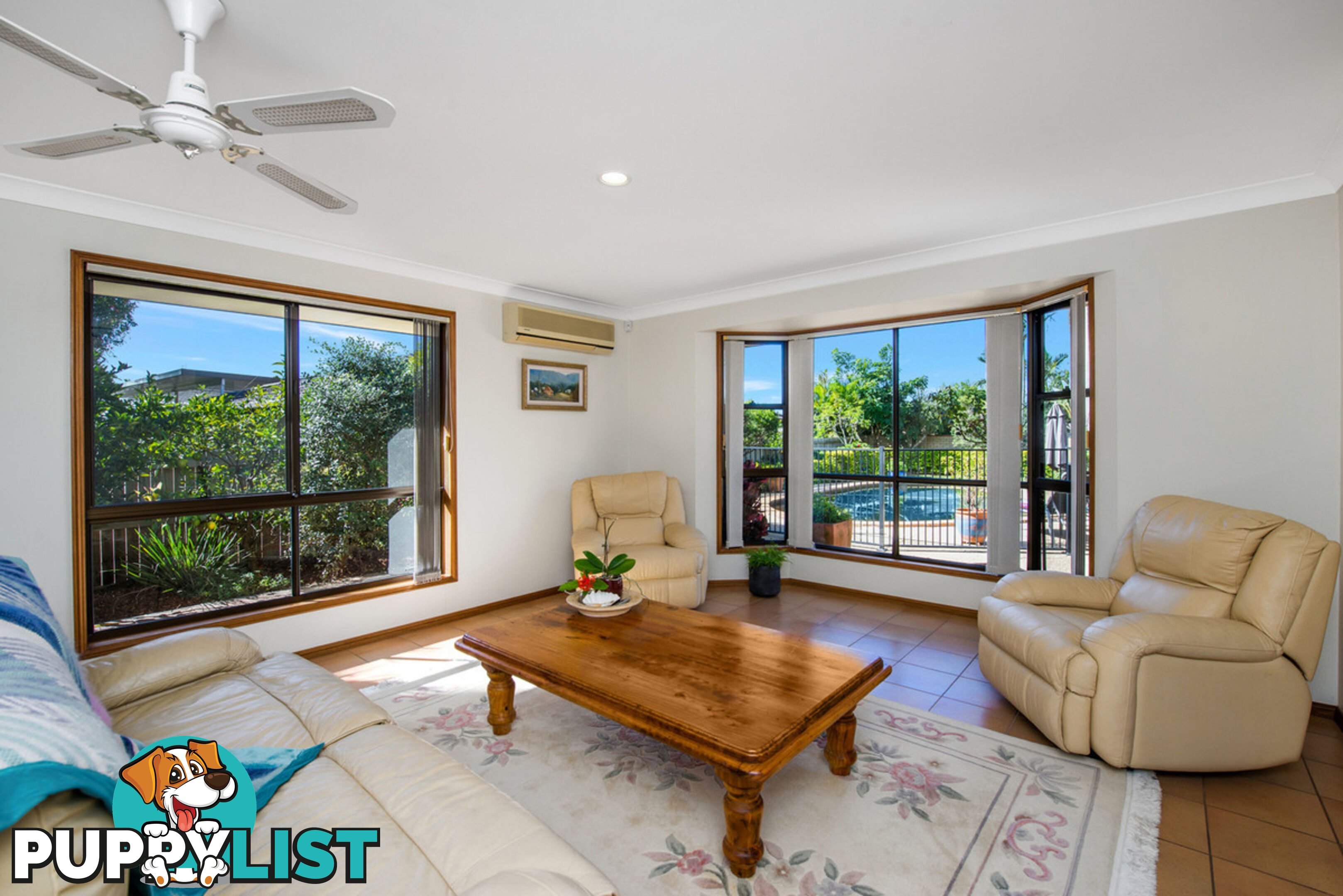 4 Erindale Court HELENSVALE QLD 4212