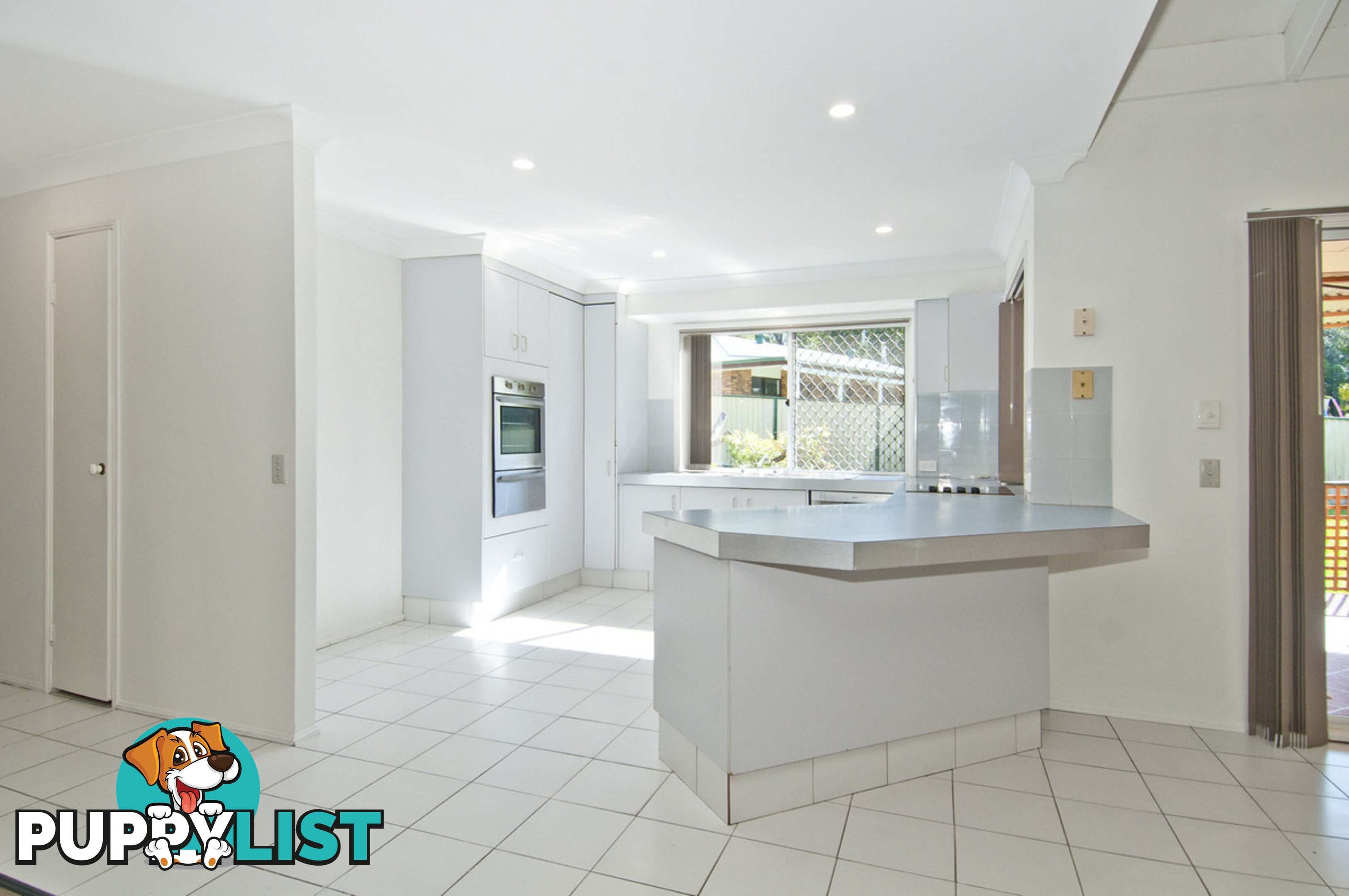 25 Derwent Avenue HELENSVALE QLD 4212