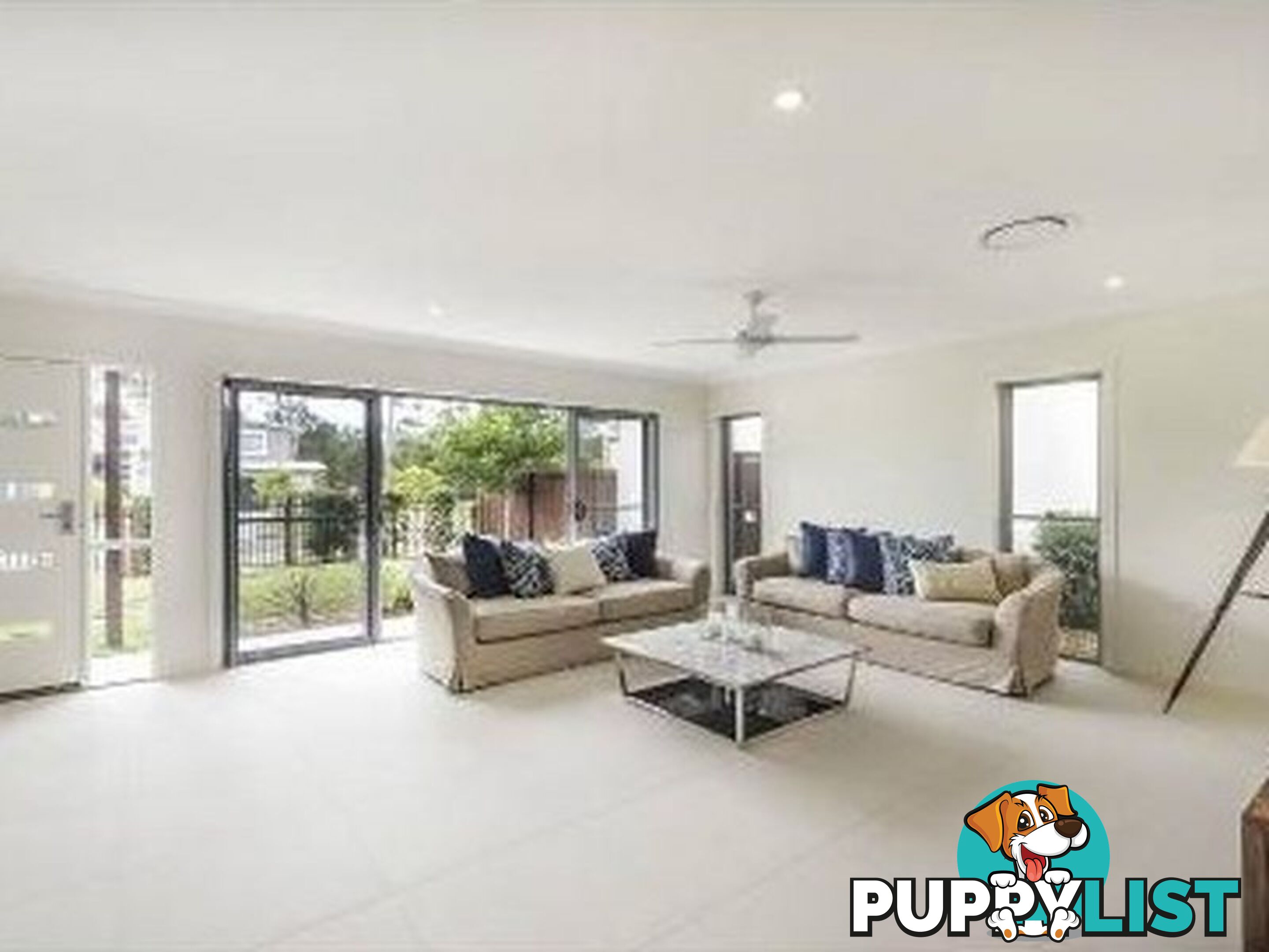 21 Bunderoo Circuit PIMPAMA QLD 4209