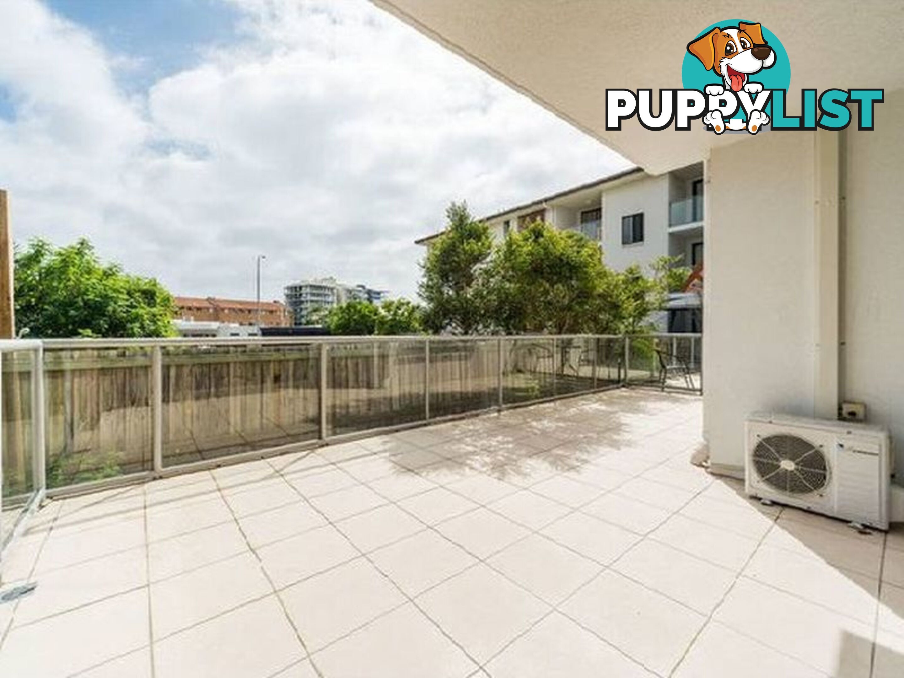 4/32 Bath Street LABRADOR QLD 4215