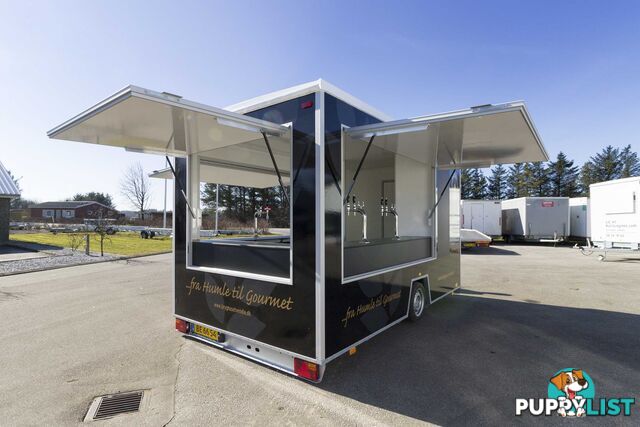 SCANVOGN - BAR TRAILER 420 (5.7 X 2.28 X 3.1 M)