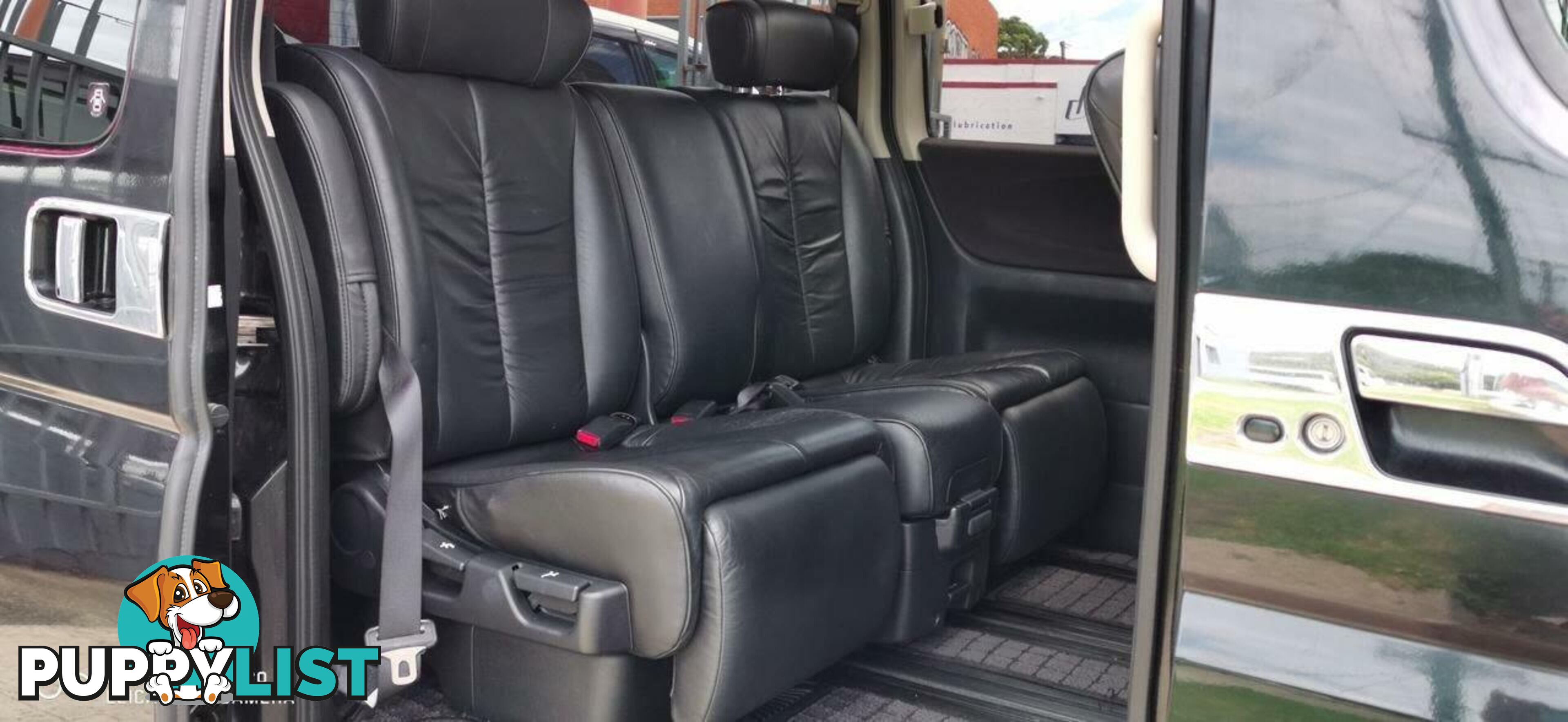 2010 NISSAN ELGRAND RIDER  -