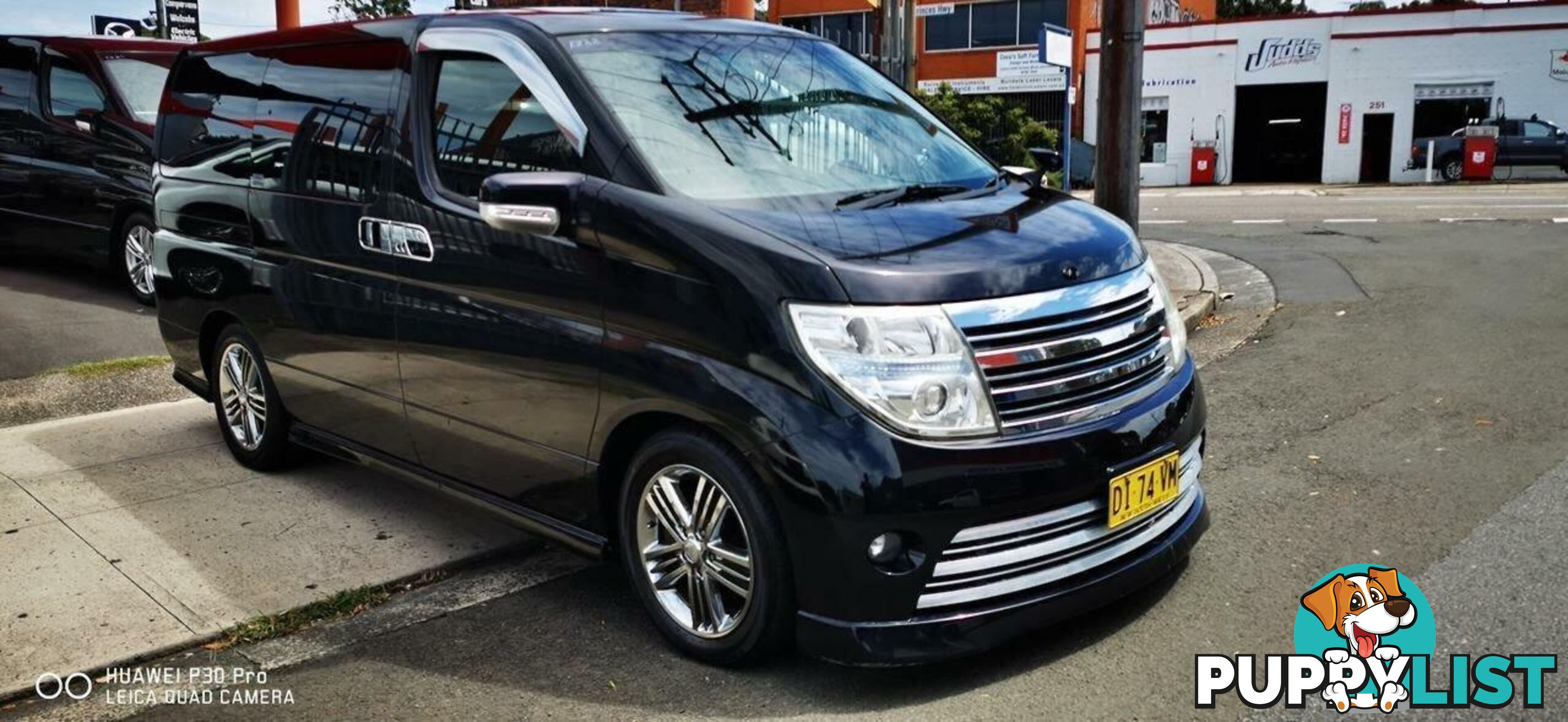 2010 NISSAN ELGRAND RIDER  -