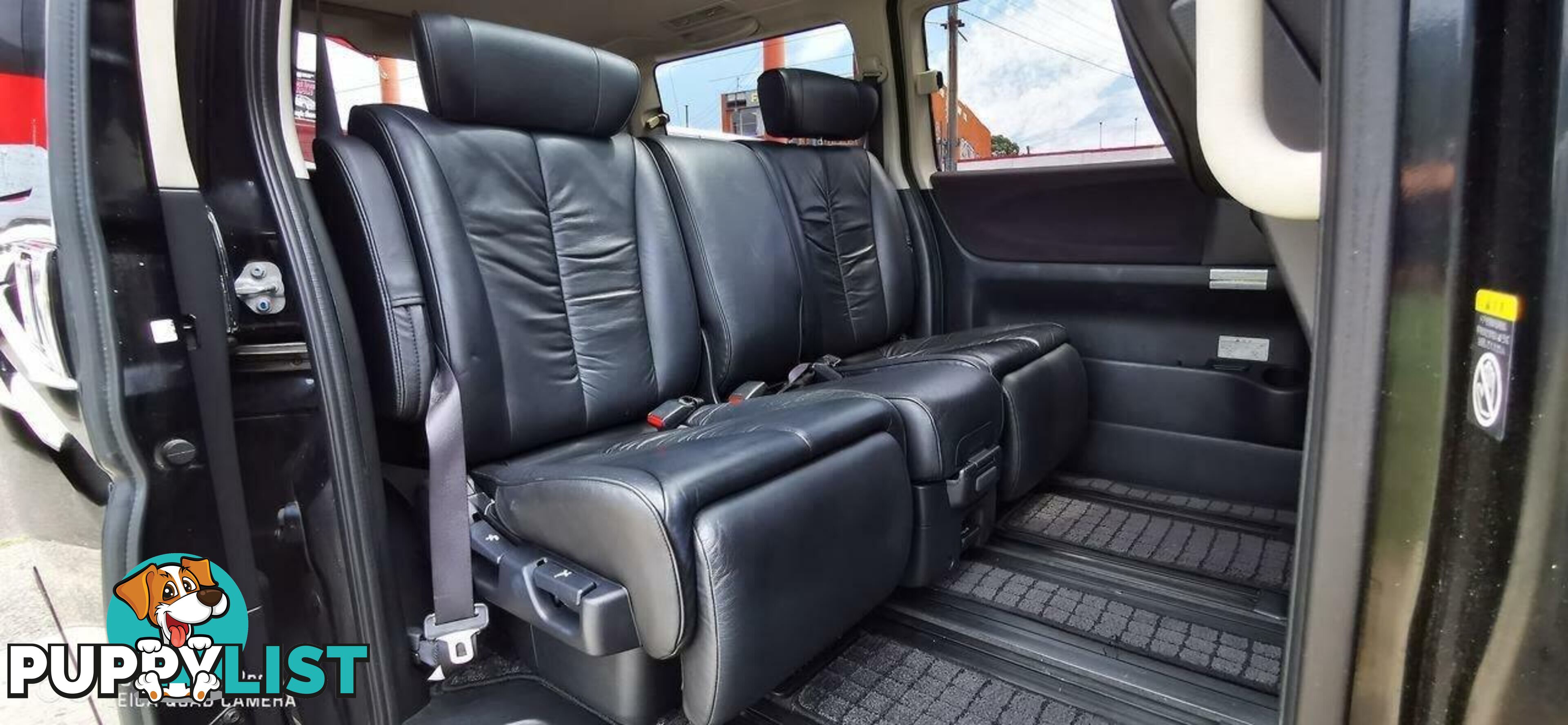 2010 NISSAN ELGRAND RIDER  -